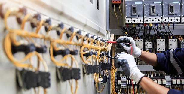 Professional Electrician technician working in Richwood, NJ